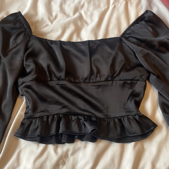 Black satin blouse - Picture 5 of 5